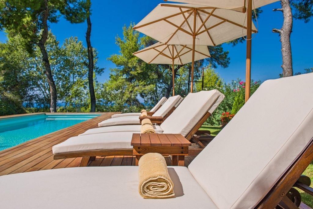 The White Villa At Sani Sani  Exterior photo
