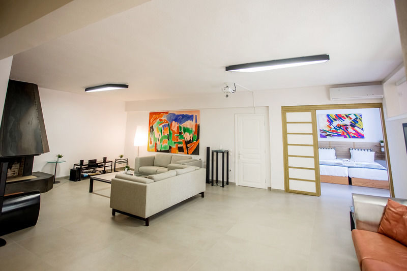 The White Villa At Sani Sani  Exterior photo